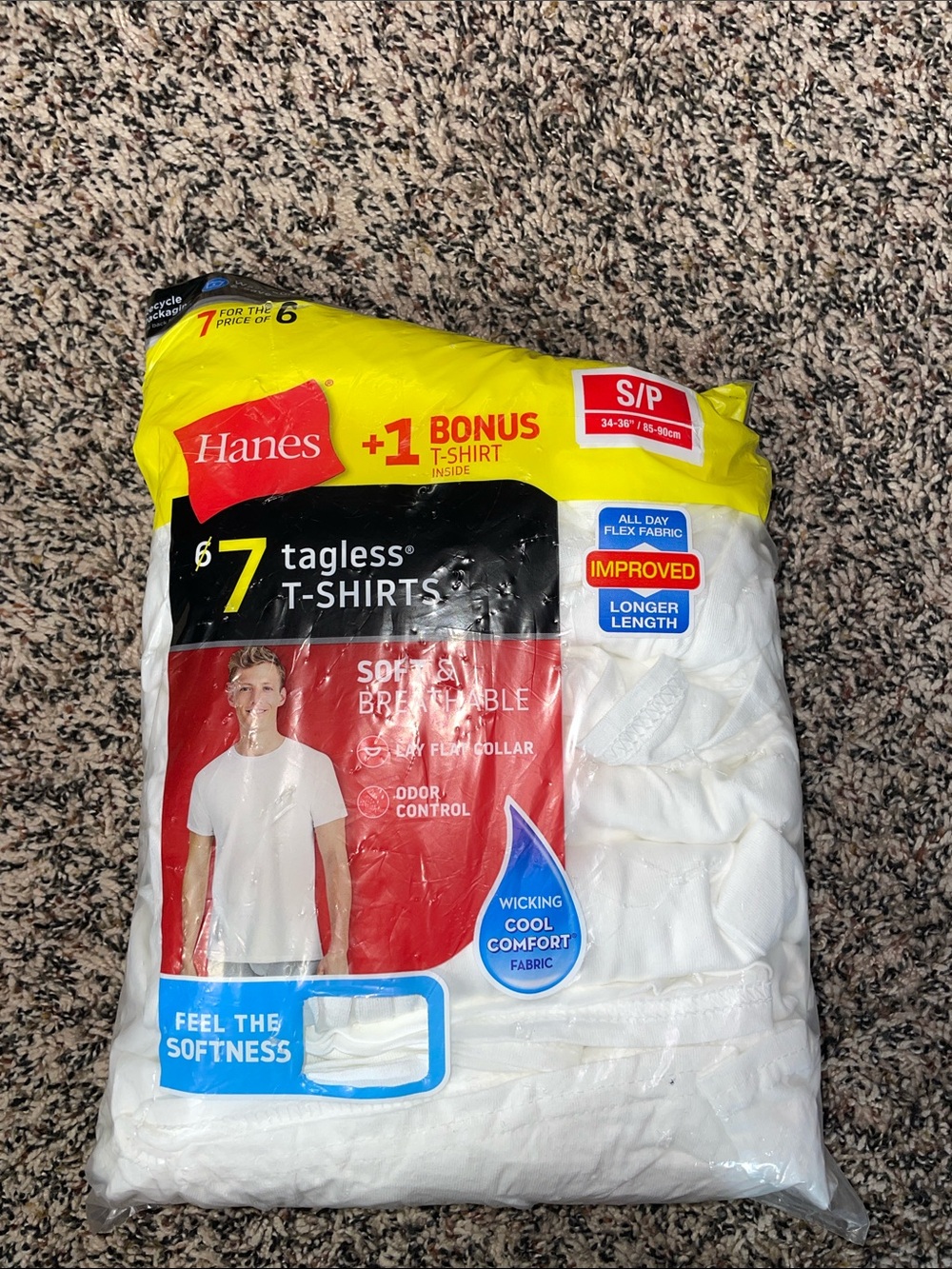 Hanes White Men’s Tagless Crew T-Shirts - 7 Pack Size Small | NEW